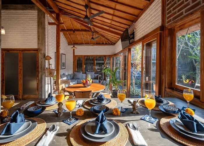 Ju Ju, 3br Iconic In The Hearth Of Pererenan, 5 Mins From *