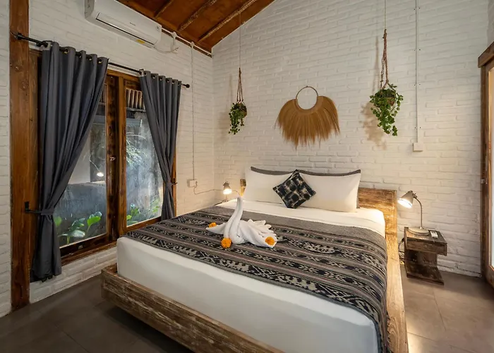 Ju Ju, 3br Iconic In The Hearth Of Pererenan, 5 Mins From Canggu (Bali)