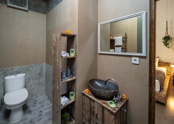 Villa Ju Ju, 3br Iconic In The Hearth Of Pererenan, 5 Mins From