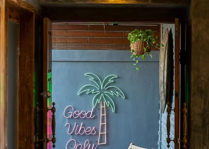 Ju Ju, 3br Iconic In The Hearth Of Pererenan, 5 Mins From Villa *